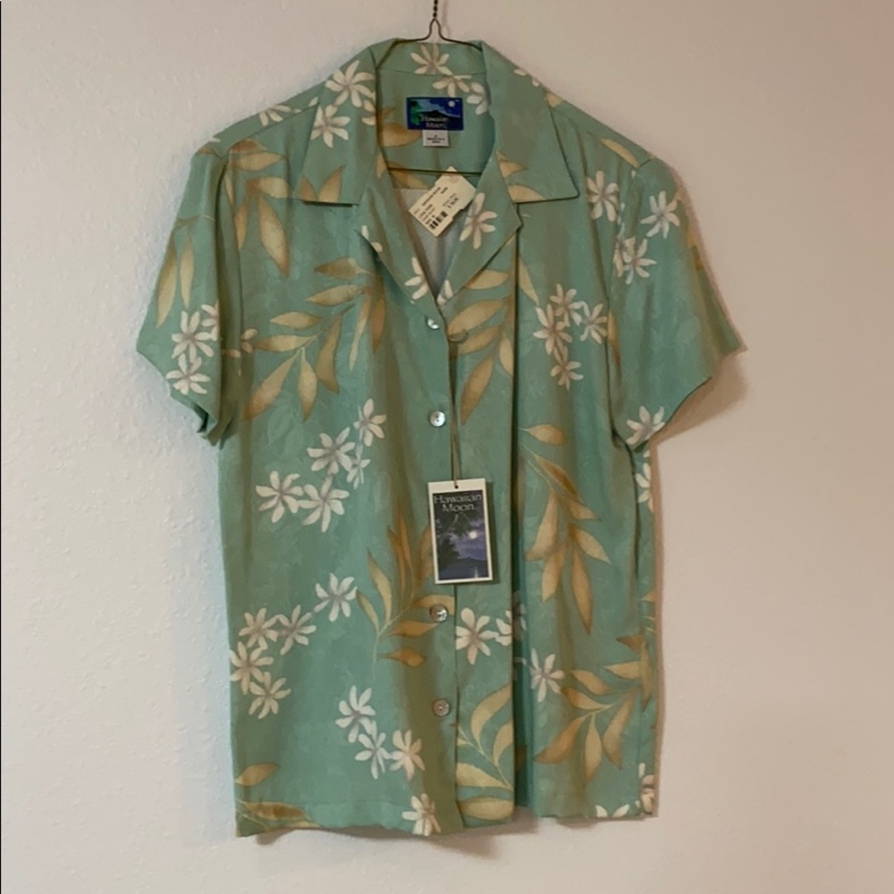 Hawaiian Moon Aloha Shirt